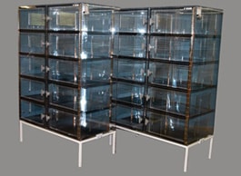 Custom Dry Boxes & Desiccators